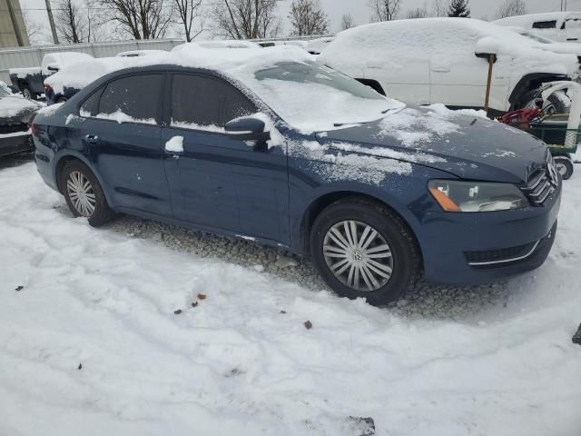 2014 Volkswagen Passat S