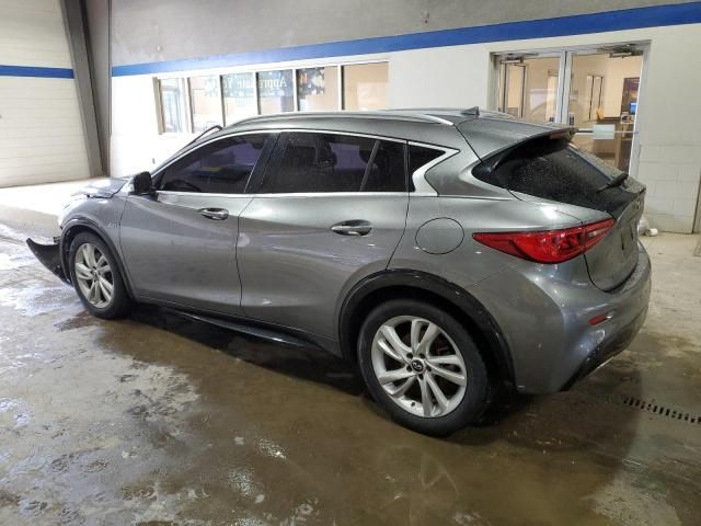 2017 Infiniti QX30 Base