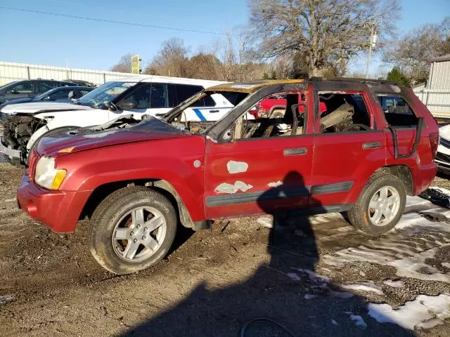 2005 Jeep Grand Cherokee Laredo