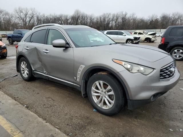 2011 Infiniti FX35