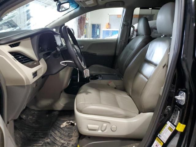 2015 Toyota Sienna XLE