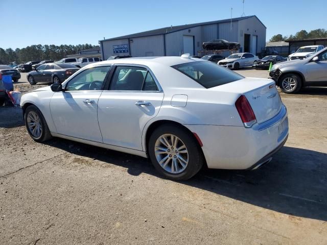 2016 Chrysler 300C