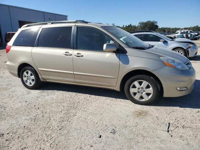 2006 Toyota Sienna XLE