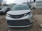 2022 Toyota Sienna LE