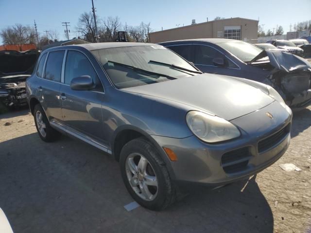 2004 Porsche Cayenne