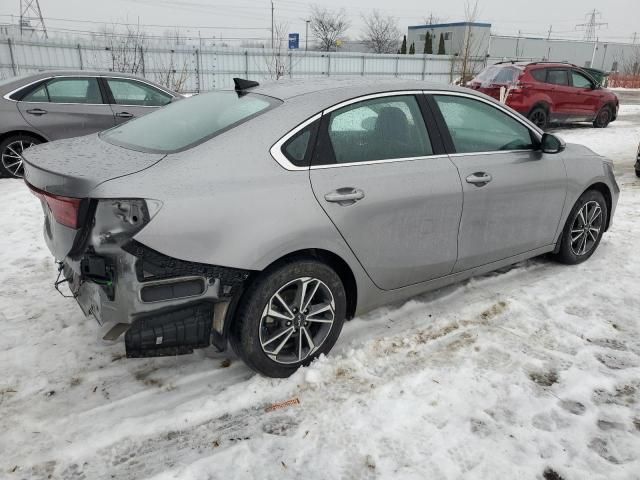 2023 KIA Forte EX