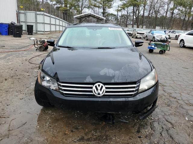 2014 Volkswagen Passat SE