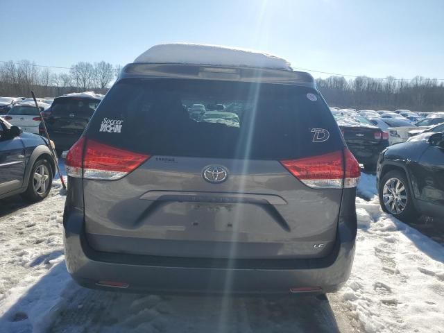 2011 Toyota Sienna LE