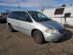 2004 Chrysler Town & Country