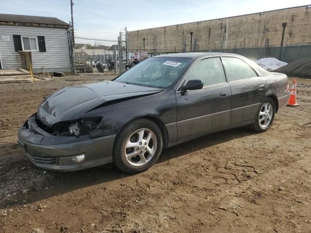 2000 Lexus ES 300