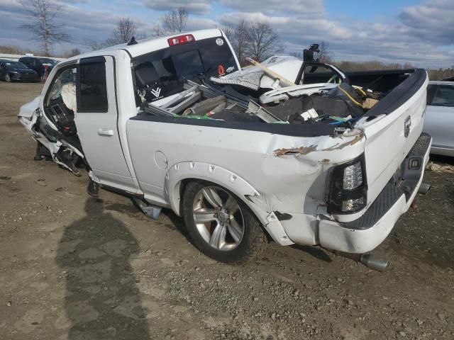 2014 Dodge RAM 1500 Sport