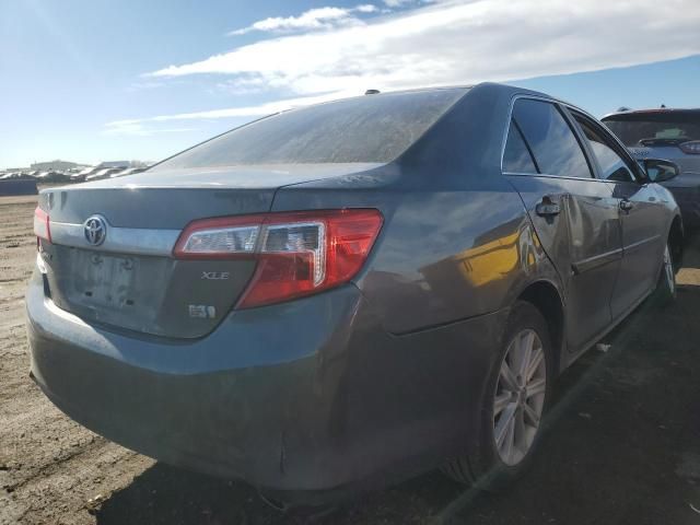 2014 Toyota Camry Hybrid