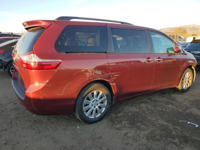 2015 Toyota Sienna XLE