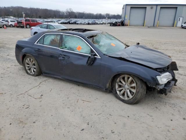 2016 Chrysler 300 Limited