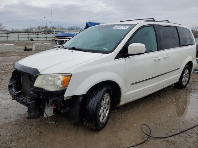 2012 Chrysler Town & Country Touring