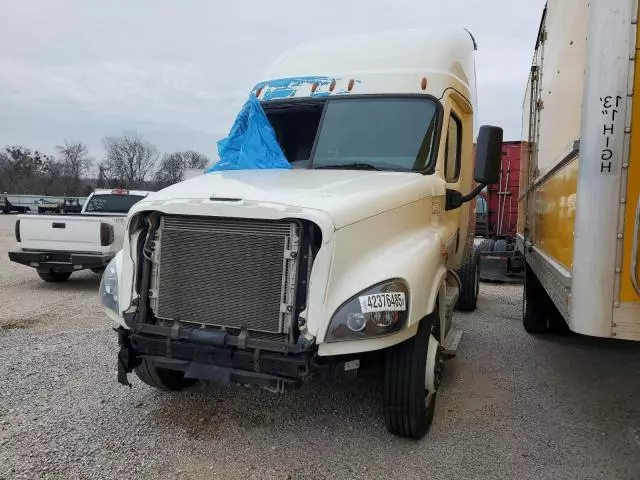 2019 Freightliner Cascadia 125