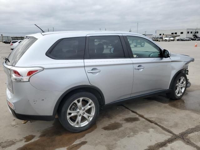 2015 Mitsubishi Outlander SE