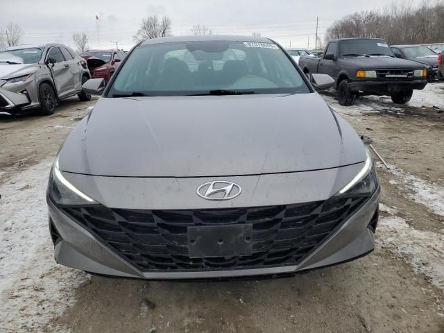 2022 Hyundai Elantra SEL