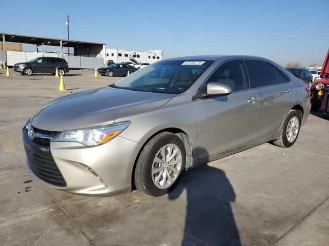 2016 Toyota Camry LE