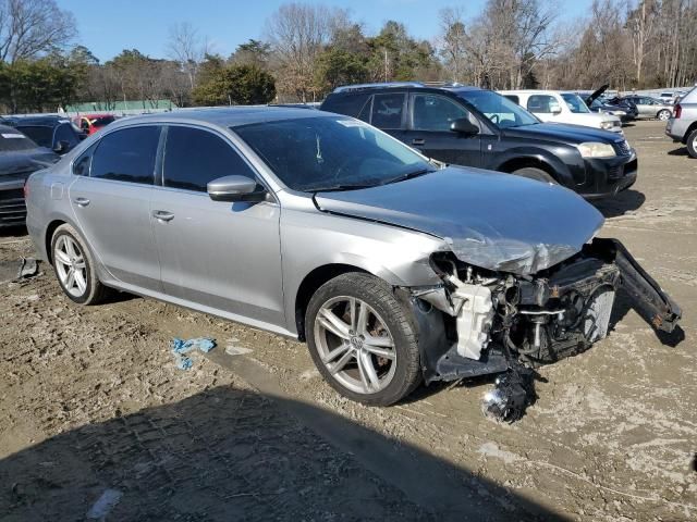 2014 Volkswagen Passat SE