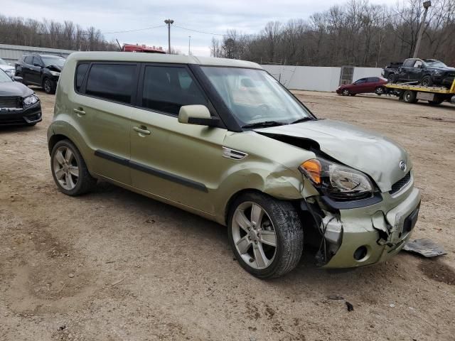 2011 KIA Soul +