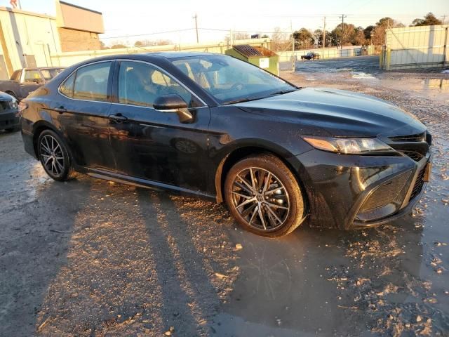 2024 Toyota Camry SE Night Shade