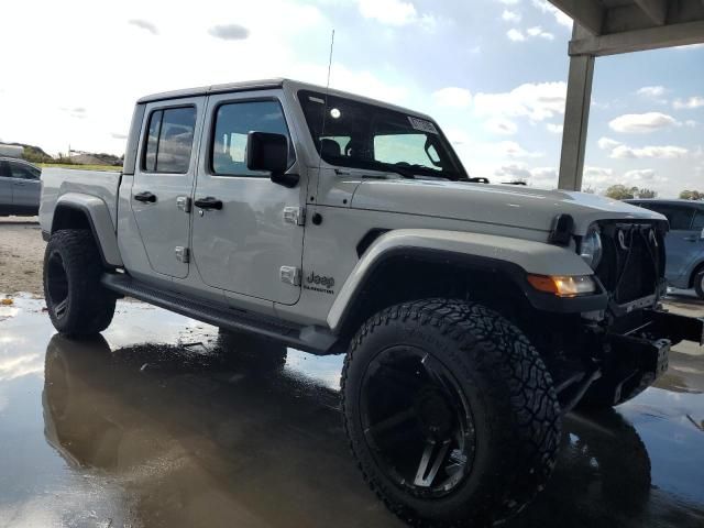 2022 Jeep Gladiator Overland