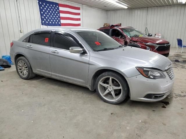 2013 Chrysler 200 Limited