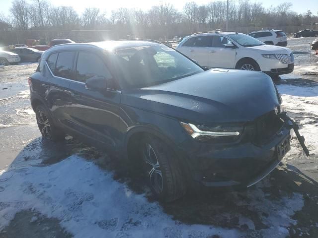 2022 Volvo XC40 T5 Inscription