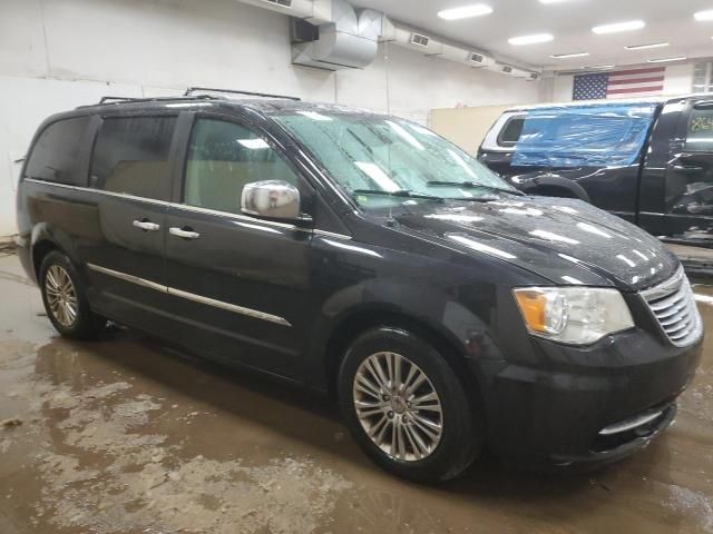 2015 Chrysler Town & Country Touring L