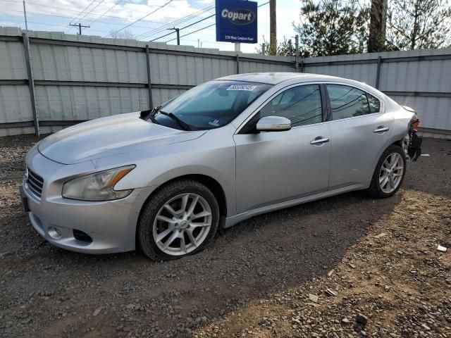 2010 Nissan Maxima S