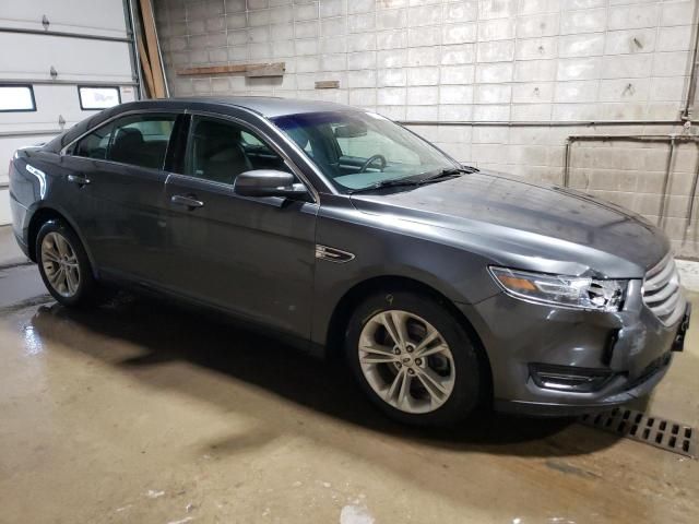 2017 Ford Taurus SEL