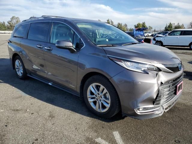 2021 Toyota Sienna Limited