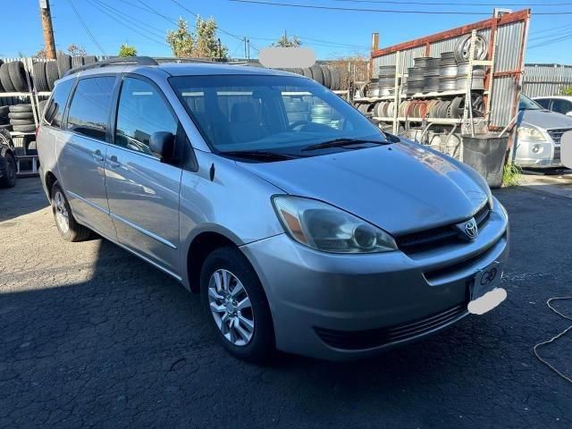 2005 Toyota Sienna CE