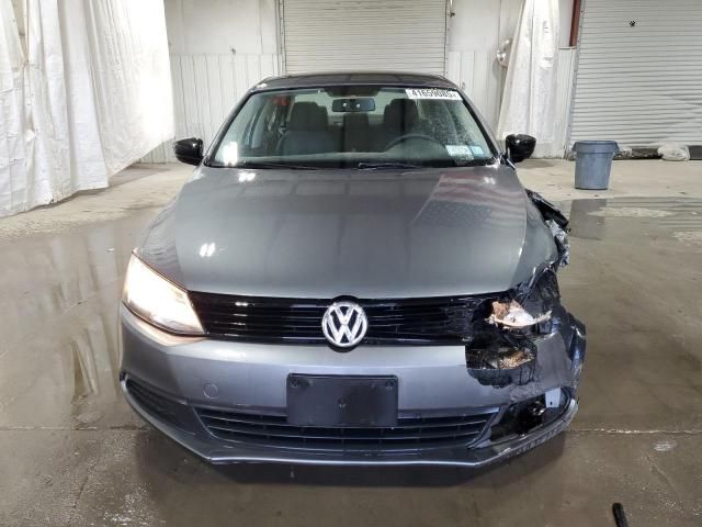 2014 Volkswagen Jetta Base