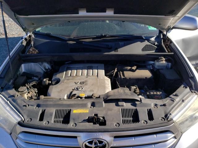 2011 Toyota Highlander Base