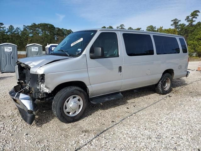 2014 Ford Econoline E350 Super Duty Wagon