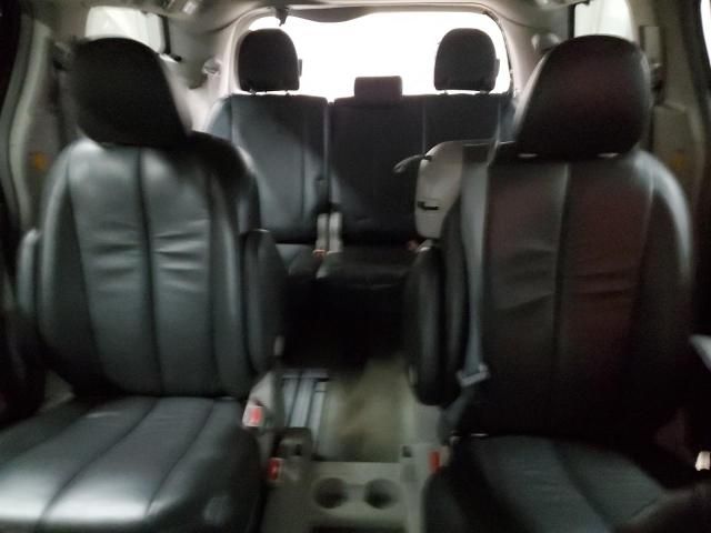 2012 Toyota Sienna LE