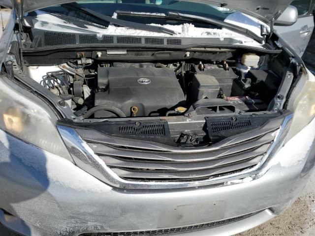 2011 Toyota Sienna XLE