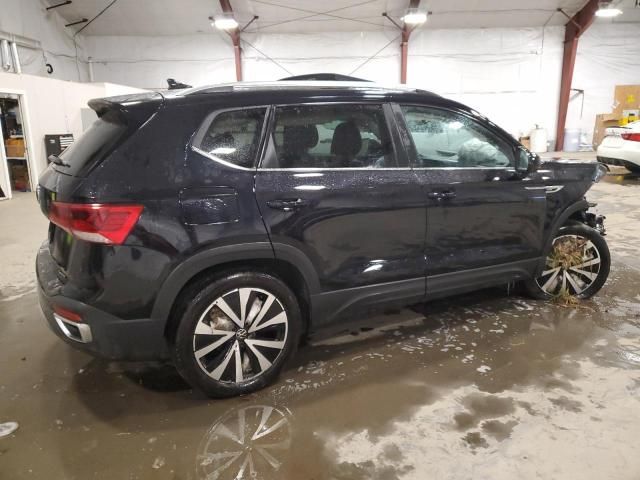 2023 Volkswagen Taos SE