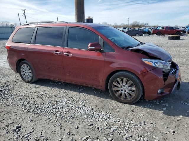 2015 Toyota Sienna XLE