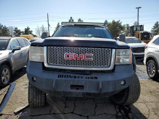 2007 GMC New Sierra Denali