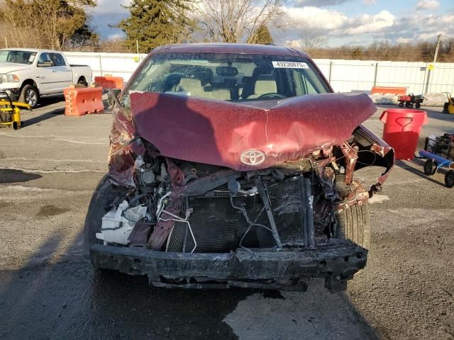 2015 Toyota Sienna LE