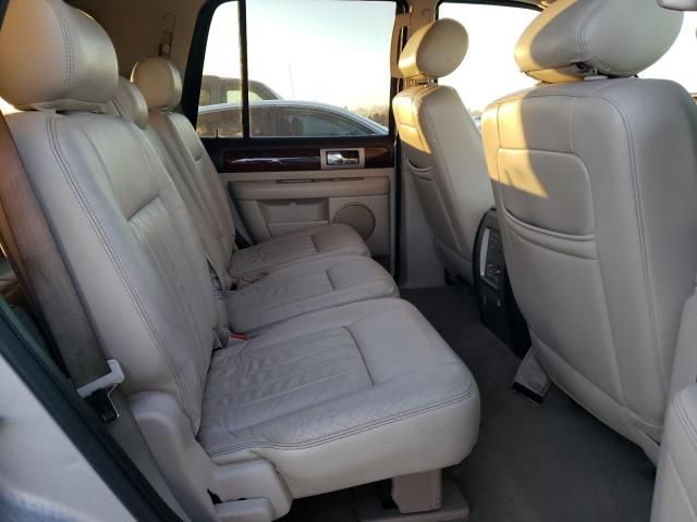 2003 Lincoln Navigator