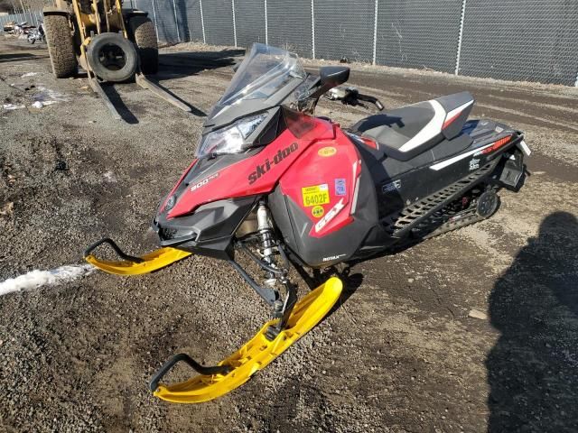 2015 Other 2015 Skidoo GSX800