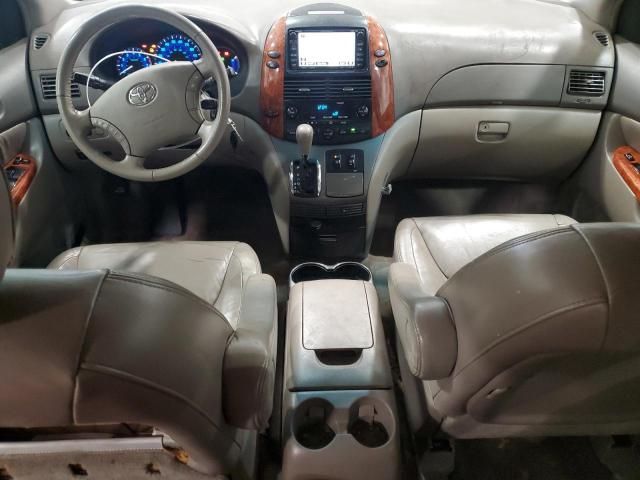 2006 Toyota Sienna XLE