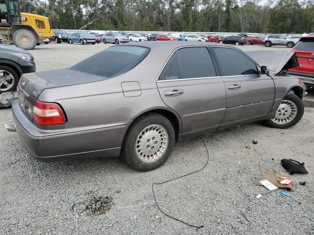 2001 Infiniti Q45 Base