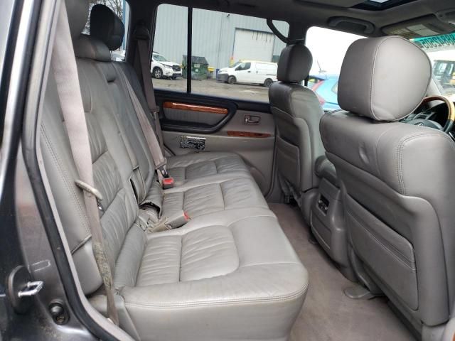 2004 Lexus LX 470