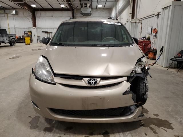 2008 Toyota Sienna CE