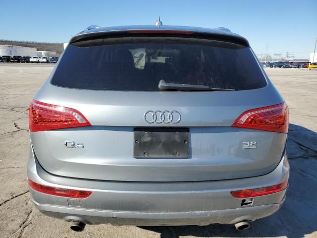 2010 Audi Q5 Premium Plus